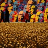 Tituluoto kinų menininko Lijuno Fango instaliacija. Remigijaus Treigio nuotr.