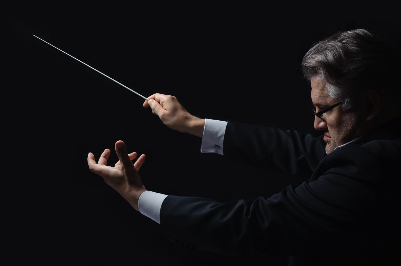 KVMT vyriausiasis dirigentas Tomas Ambrozaitis. Olesios Kasabovos nuotr.
