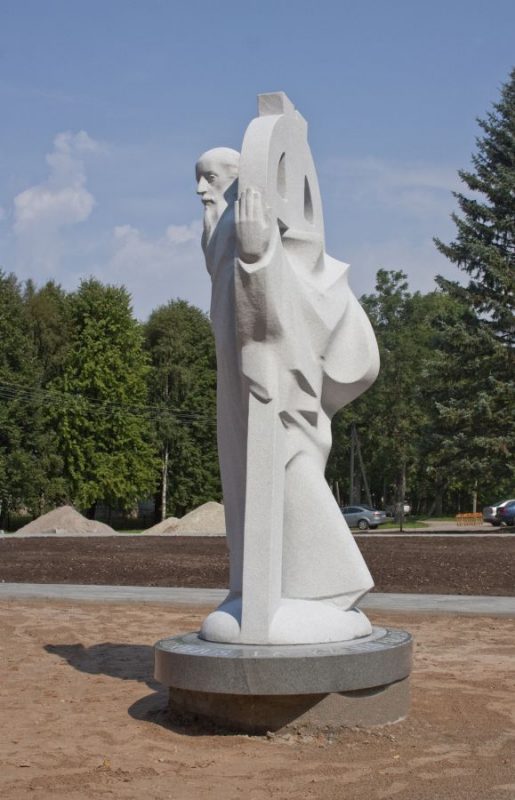 Skulptoriaus Arūno Sakalausko paminklas Šv. Andriejui Laukžemėje. Organizatorių archyvo nuotr.