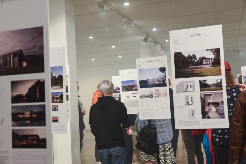 Parodos „Klaipėdos architektūra 2021“ ekspozicijos fragmentas. Ingridos Mockutės-Pocienės nuotr. 